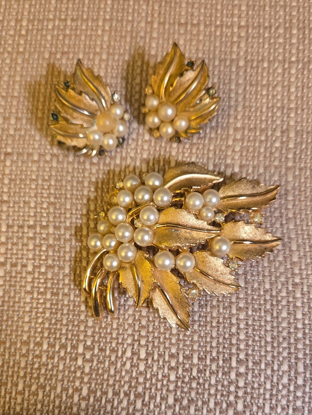 Vintage Crown Trifari Gold-Tone Leaf Brooch and Matching Earrings